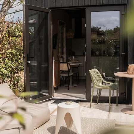 Luxe Tiny Voor 2 Personen Met Tuinbad * Meerssen