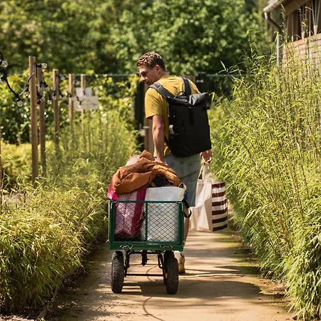 Holiday home Luxe Tiny Voor 2 Personen Met Tuinbad