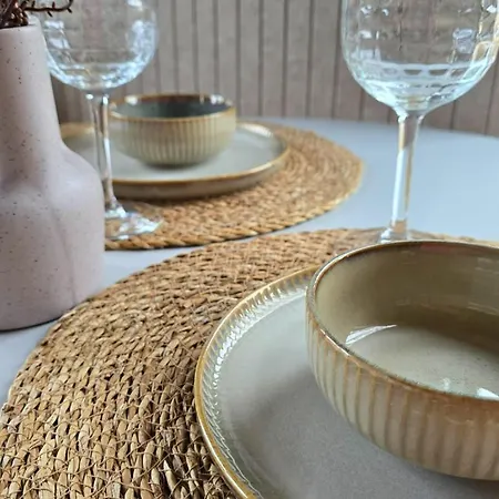 Luxe Tiny Voor 2 Personen Met Tuinbad Holiday home Meerssen